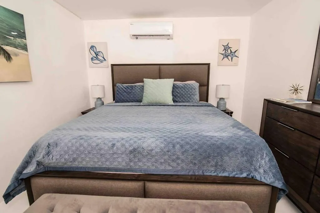 Modern 2Br With Kingbed In The Heart Of Isla Verde Strip Apartment San Juan 0*,  Puerto Rico
